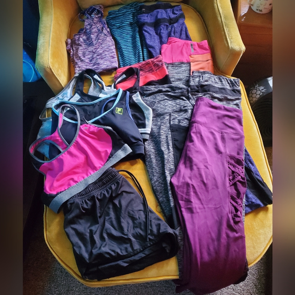 Women's Size Large Lot of Athletic clothing, sports bras, leggings, lined shorts